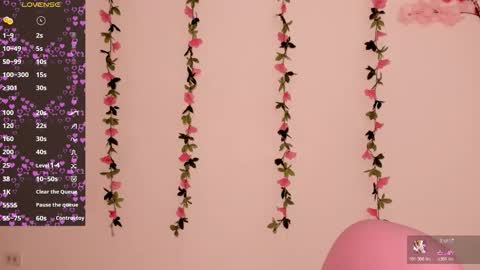 dahiana online show from 02/15/26, 04:36