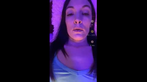 Snapshot of ashleyshyne69 chatting on 02/14/26, 05:15 Ashley online show from 02/14/26, 05:15