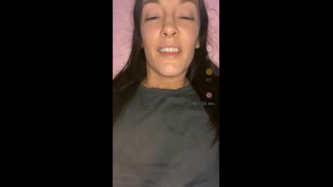 Snapshot of ashleyshyne69 chatting on 02/17/26, 02:35 Ashley online show from 02/17/26, 02:35