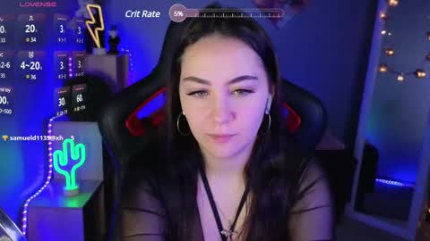 Snapshot of ashleyskott chatting on 02/15/25, 07:38 Ashley online show from 02/15/25, 07:38