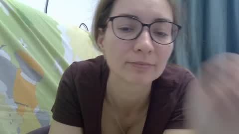 Snapshot of ashleyspice chatting on 02/19/25, 09:28 Ashley online show from 02/19/25, 09:28