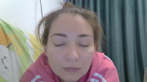 Snapshot of ashleyspice chatting on 10/19/25, 11:33 Ashley online show from 10/19/25, 11:33
