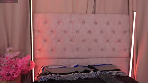 Snapshot of ashleyvalirya chatting on 01/09/25, 06:48 Ashley Lauren online show from 01/09/25, 06:48