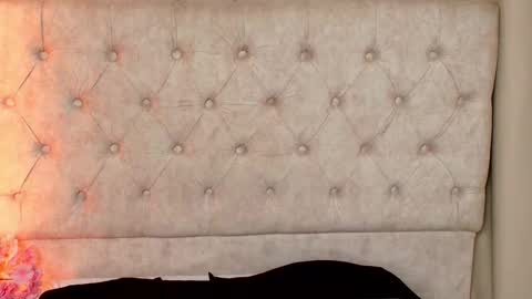 Snapshot of ashleyvalirya chatting on 03/10/25, 06:49 Ashley Lauren online show from 03/10/25, 06:49