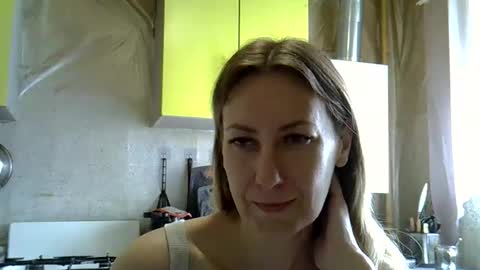 Snapshot of ashleyxhoney chatting on 06/01/26, 06:59 AshleyXHoney online show from 06/01/26, 06:59