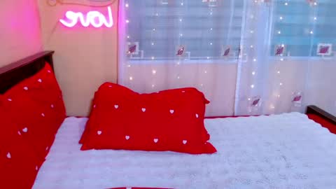 AshleyNicole online show from 05/18/26, 10:37