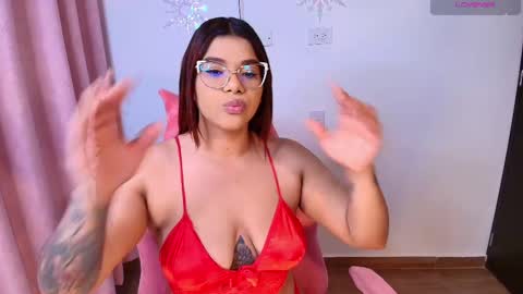 Ashleyy18   online show from 02/20/25, 08:39