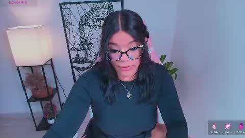 Ashleyy18   online show from 07/17/26, 11:09