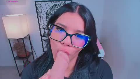 Ashleyy18   online show from 07/22/26, 09:17