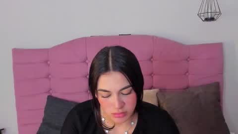 kylie online show from 10/18/25, 01:52