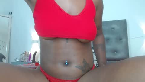 Snapshot of ashliegreen1 chatting on 03/11/25, 06:10 AshlieGreen online show from 03/11/25, 06:10