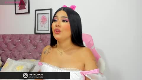Snapshot of ashliekitty_011 chatting on 06/03/26, 12:24 Ashlie online show from 06/03/26, 12:24