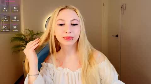 Snapshot of ashlinks chatting on 03/08/26, 08:29 Victoria online show from 03/08/26, 08:29