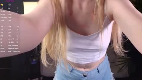Victoria  online show from 06/19/26, 02:38