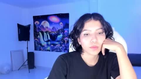 Fer online show from 03/02/25, 01:58