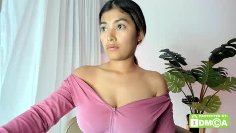 Snapshot of ashllovee_ chatting on 04/24/26, 01:08 ashllovee online show from 04/24/26, 01:08