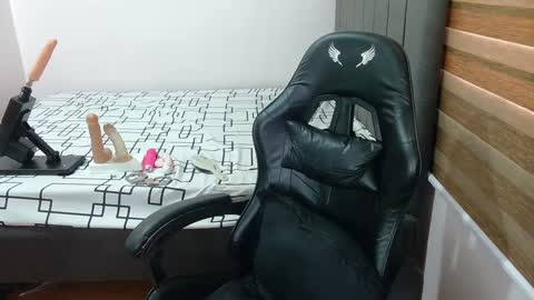 ashly online show from 01/25/25, 02:15