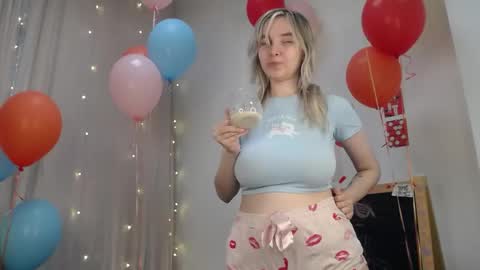 ashly_cherry online show from 05/01/26, 01:05