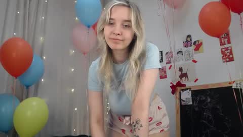 ashly_cherry online show from 05/04/26, 01:07