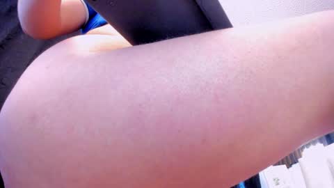 Snapshot of ashly_leee chatting on 04/07/26, 04:51 Ashly online show from 04/07/26, 04:51