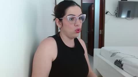 AshlyMoon online show from 02/18/26, 06:04