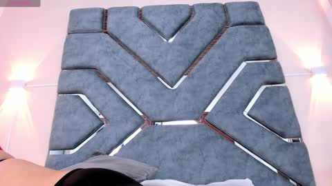 Ashly  online show from 12/18/24, 10:57