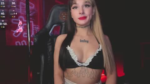 Snapshot of ashmila chatting on 01/29/25, 07:36 Mila online show from 01/29/25, 07:36