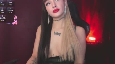 Snapshot of ashmila chatting on 02/02/25, 06:37 Mila online show from 02/02/25, 06:37