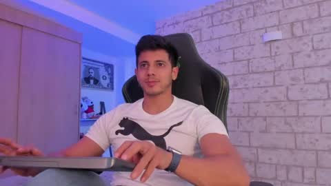 my name real is camilo online show from 05/07/26, 02:28