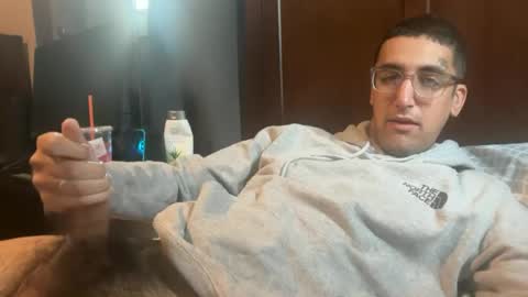 Snapshot of ashur_06 chatting on 06/14/26, 07:05 ashur_06 online show from 06/14/26, 07:05