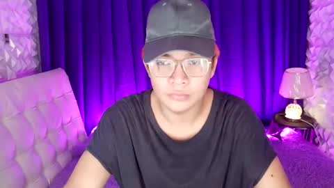 Snapshot of asian_blakefoster chatting on 04/30/26, 08:53 asian_blakefoster online show from 04/30/26, 08:53