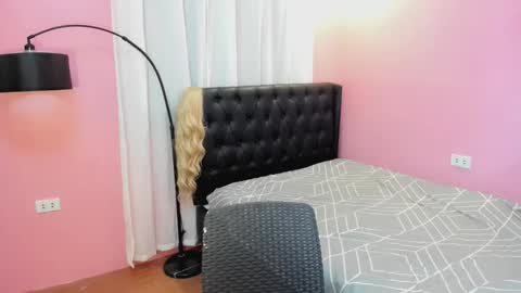 Snapshot of asian_cecilyxx chatting on 03/21/26, 07:13 Cecily online show from 03/21/26, 07:13