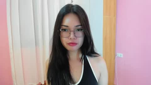 Snapshot of asian_cecilyxx chatting on 04/12/26, 07:13 Cecily online show from 04/12/26, 07:13