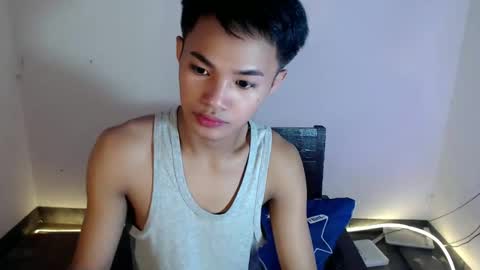 Snapshot of asian_lover05 chatting on 03/20/26, 04:56 asian_lover05 online show from 03/20/26, 04:56