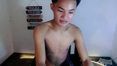 Snapshot of asian_lover05 chatting on 03/29/26, 04:29 asian_lover05 online show from 03/29/26, 04:29
