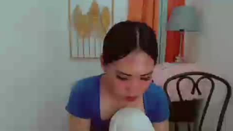 Snapshot of asian_pinay_oldlover chatting on 07/11/26, 12:57 Angel online show from 07/11/26, 12:57