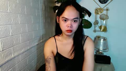 asian_pretty143 online show from 05/10/26, 12:49