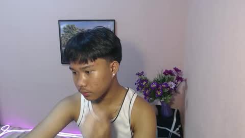 Snapshot of asian_prince_of_cock chatting on 10/11/25, 05:22 Prince online show from 10/11/25, 05:22