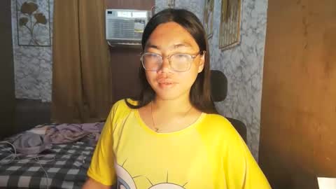 Rhean online show from 09/26/25, 11:09