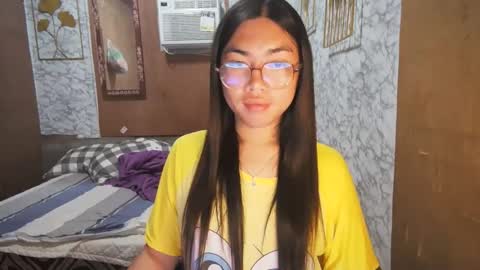 Rhean online show from 11/22/25, 11:31