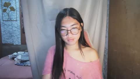 Rhean online show from 12/14/25, 11:42