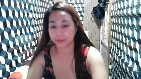 Snapshot of asian_sexydimples chatting on 04/04/26, 01:52 Trixie online show from 04/04/26, 01:52