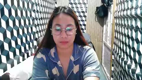 Snapshot of asian_sexydimples chatting on 04/16/26, 09:10 Trixie online show from 04/16/26, 09:10