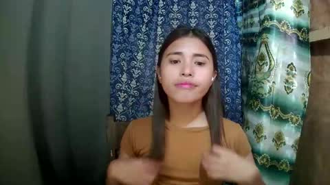 Sofia online show from 03/22/26, 05:33