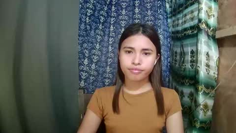 Sofia online show from 04/07/26, 02:45