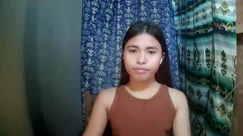 Sofia online show from 04/08/26, 06:24
