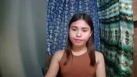 Sofia online show from 04/09/26, 06:52