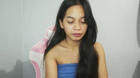 Snapshot of asian_trish chatting on 09/11/25, 11:54 asian_trish online show from 09/11/25, 11:54