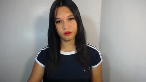 Snapshot of asian_yannie chatting on 04/18/26, 10:08 Yan online show from 04/18/26, 10:08