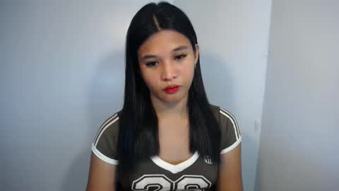 Snapshot of asian_yannie chatting on 04/28/26, 03:55 Yan online show from 04/28/26, 03:55